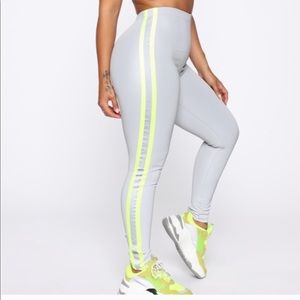 Fashion nova Spandex reflective leggings